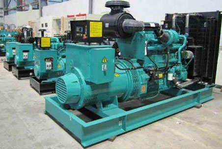 乌苏1000kw康明斯柴油发电机组图片 乌苏1000kw康明斯柴油发电机组图片